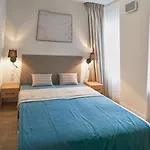 Aquamarina Onyx Marina Invest *