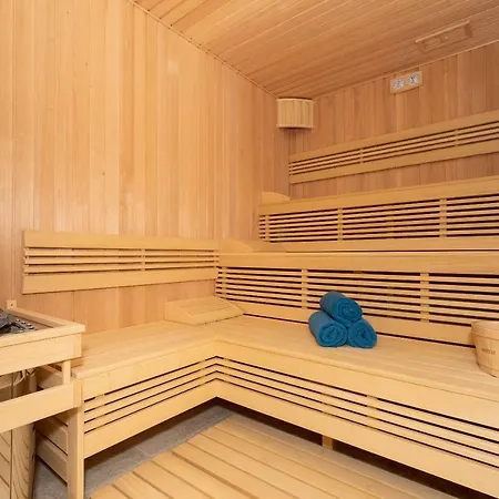 Aquamarina Onyx Marina Invest