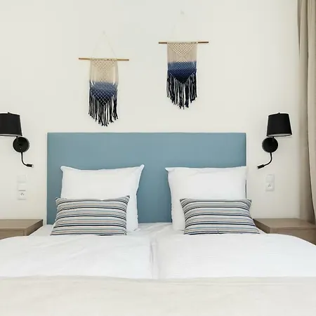 Aquamarina Onyx Marina Invest Апартаменты