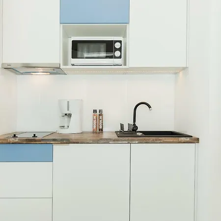 Aquamarina Onyx Marina Invest Апартаменты