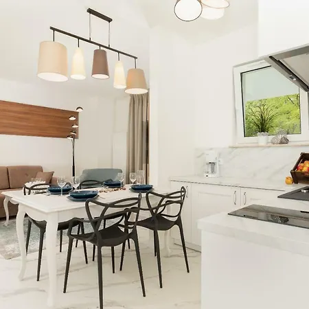 Aquamarina Onyx Marina Invest Мендзыздрое