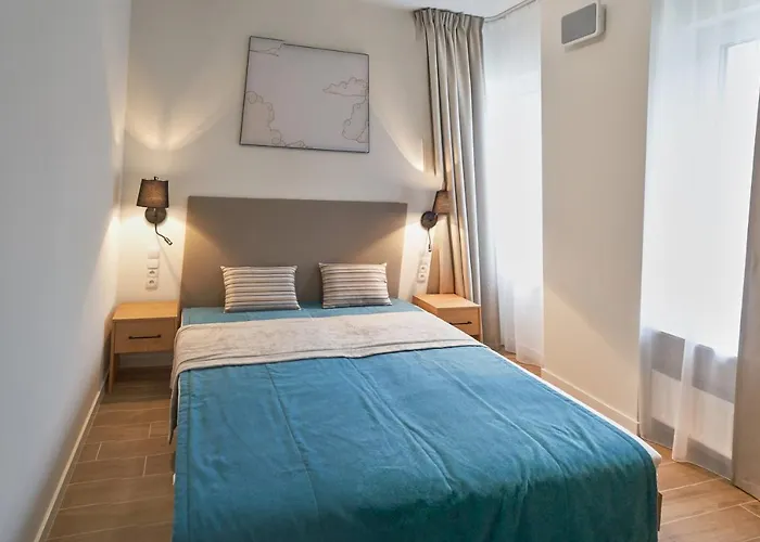 Aquamarina Onyx Marina Invest *